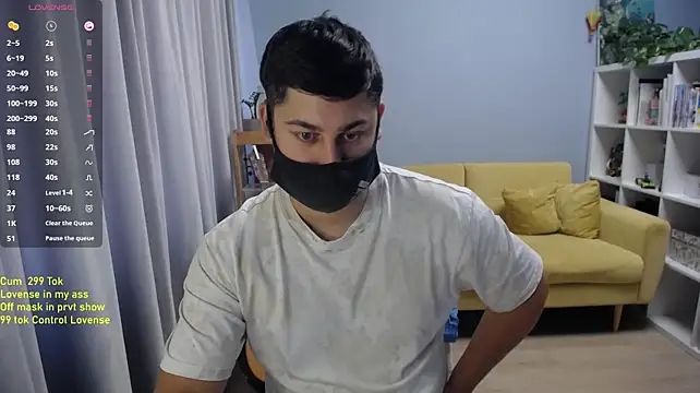 Tomguys Show in webcam