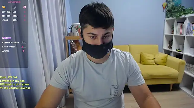 הופעת וובקאם של Tomguys