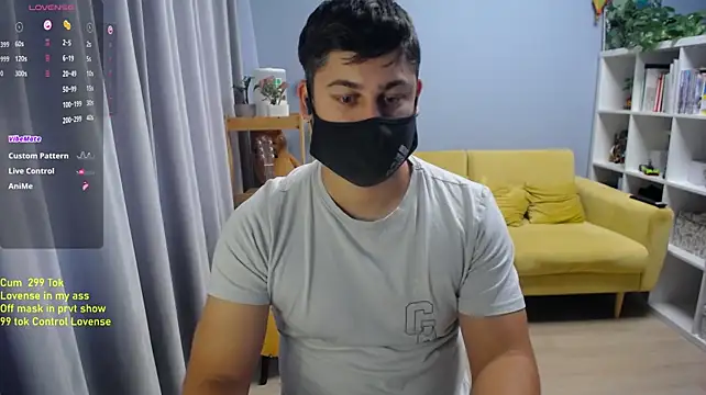 Tomguys Pertunjukan Webcam