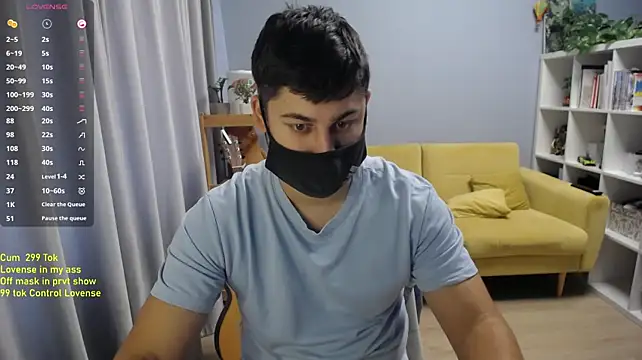 Tomguys webkamerás műsora