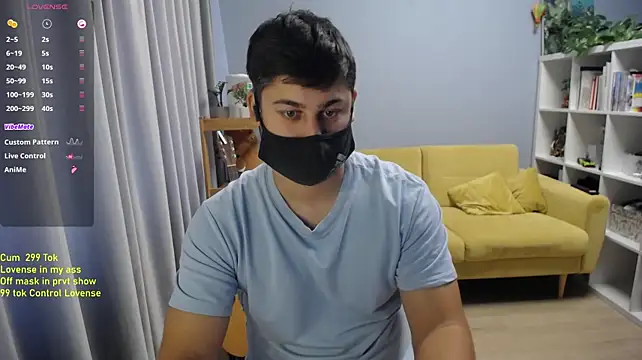 Tomguys Pertunjukan Webcam