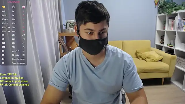 Show modela Tomguys na web-kameri