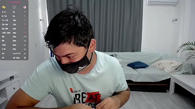 Tomguys 网络视讯表演