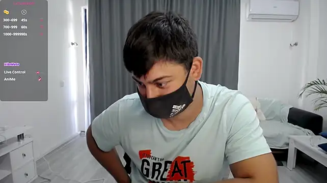 Tomguys 网络视讯表演