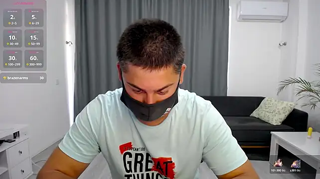 Tomguys 网络视讯表演