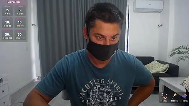 Tomguys Pertunjukan Webcam