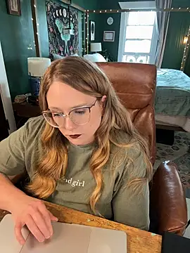 thatcutegirlwtheglassesn Webbikameraesitys