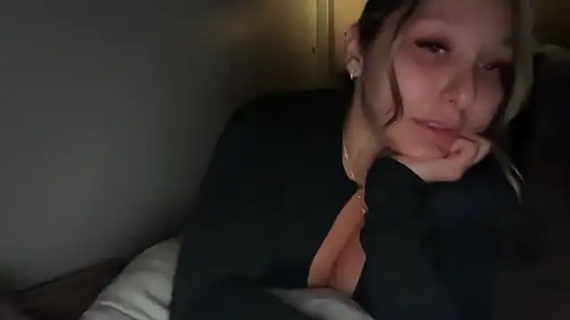 lustfulsmiles' Live XXX Chat