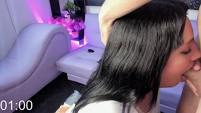 brianna_sexy00's Webcam Show