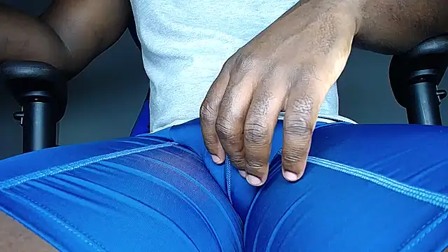 عرض كام MAXJONES_2