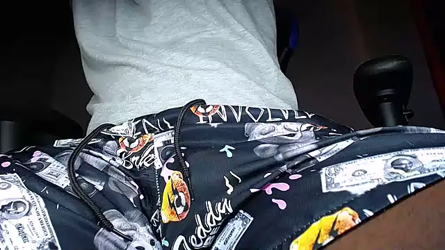 MAXJONES_2's Webcam Show
