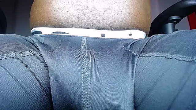 MAXJONES_2 Webcam show
