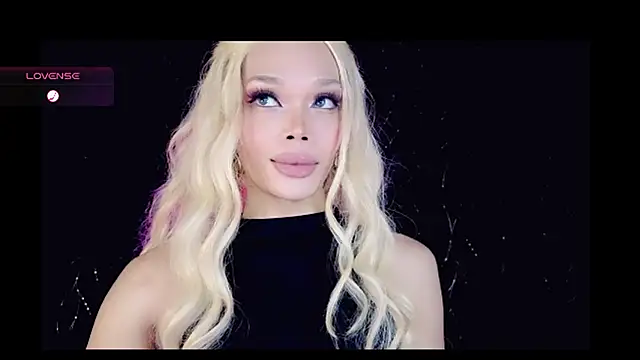 PRETTY_BIGCOCK1n Webbikameraesitys