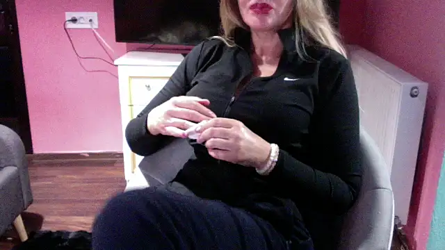 AnyBase's Live XXX Chat