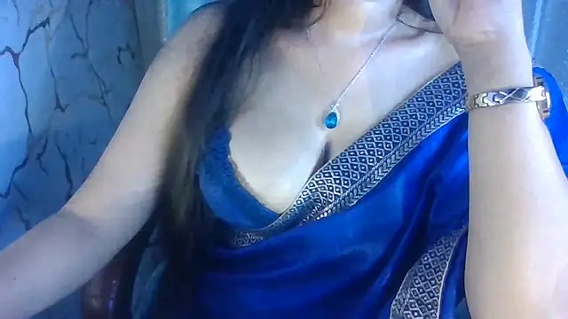 دردشة Cute_Arushii الجنسية المباشرة