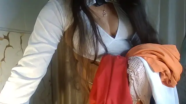Cute_Arushii élő XXX-chatje