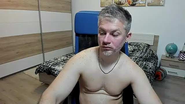 Chatroom XXX en direct de RobbyShawz