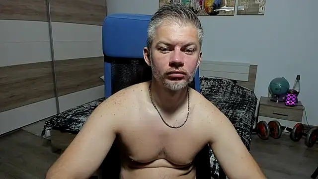 Pokazy przed kamerką – RobbyShawz