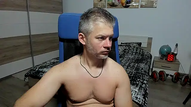 Živý XXX chat RobbyShawz