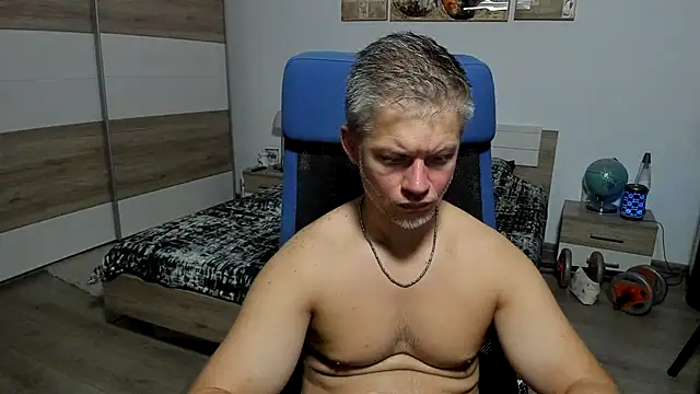 RobbyShawz's Live XXX Chat