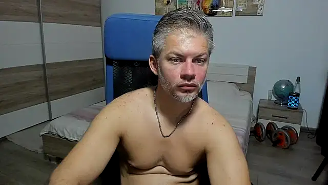 Chatroom XXX en direct de RobbyShawz