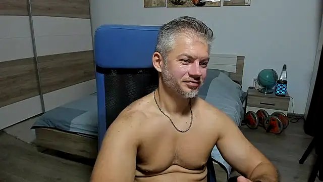 Živý XXX chat RobbyShawz