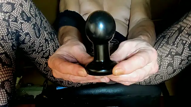 kinkyman47: διαδικτυακό σόου στην κάμερα