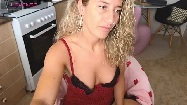 Živý XXX chat Lunamix