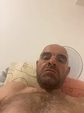 slim1976006 Show in webcam