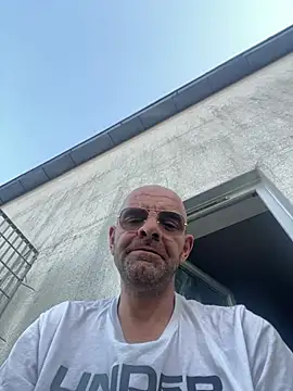 slim1976006 webkamerás műsora