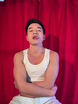 BronzeThickLiam Show Webcam