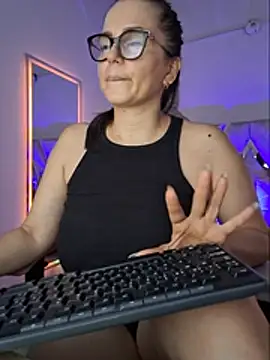 Chat +18 de MariaPau_83 ao vivo