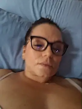 Chatroom XXX en direct de MariaPau_83