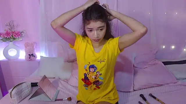Sweetcristin Chat XXX live