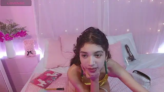 Sweetcristin's Live XXX Chat
