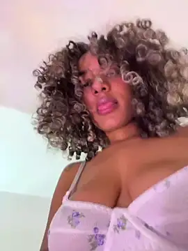 Belkaj's Live XXX Chat