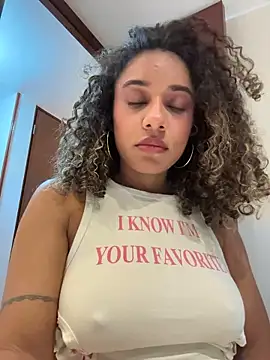 Belkaj's Live XXX Chat