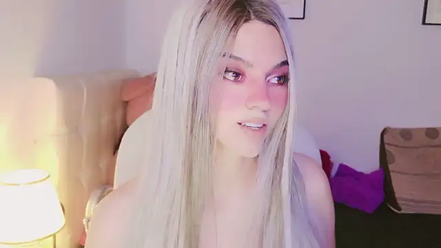 Show modela EvaEvangeline na web-kameri