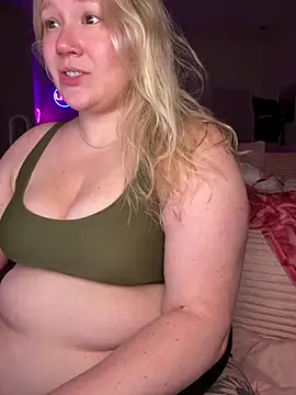 PiggyRose's Webcam Show