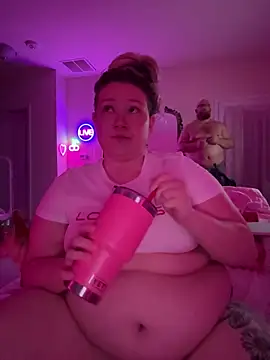 PiggyRose Webcam show
