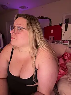 PiggyRose's Webcam Show