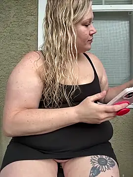 PiggyRose – Naživo XXX chat