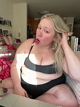 PiggyRose's Webcam Show