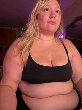 Chat XXX en directo de PiggyRose