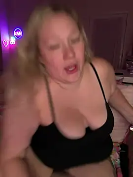 PiggyRosen Webbikameraesitys