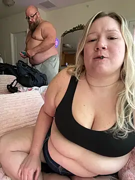 PiggyRose Show Webcam