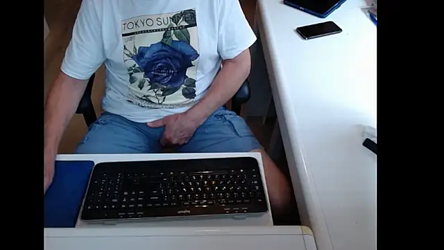 Show modela dutchpornking na web-kameri