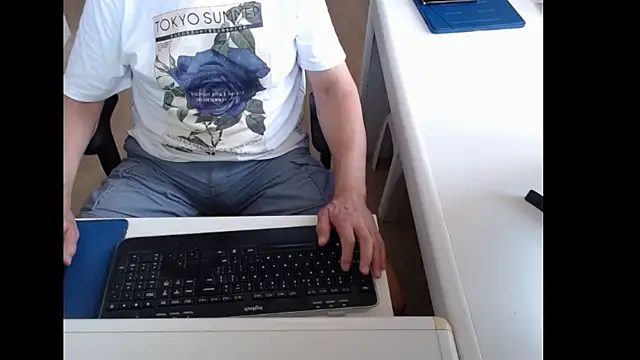 dutchpornkingn Live XXX chat