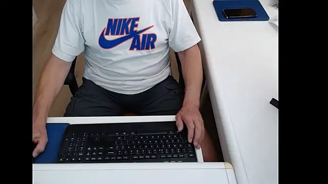 Show modela dutchpornking na web-kameri