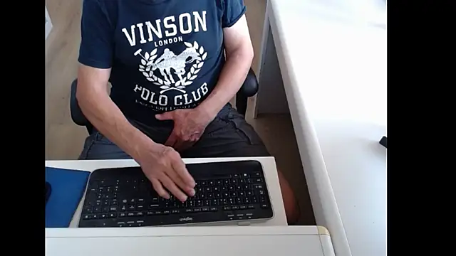 dutchpornking Adlı Modelin Web Kamerası Şovu